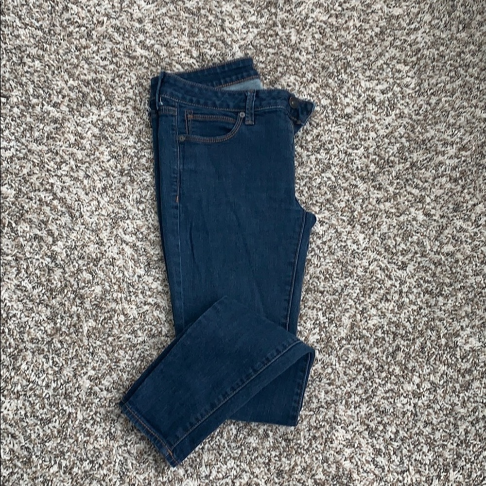 Skinny jeans